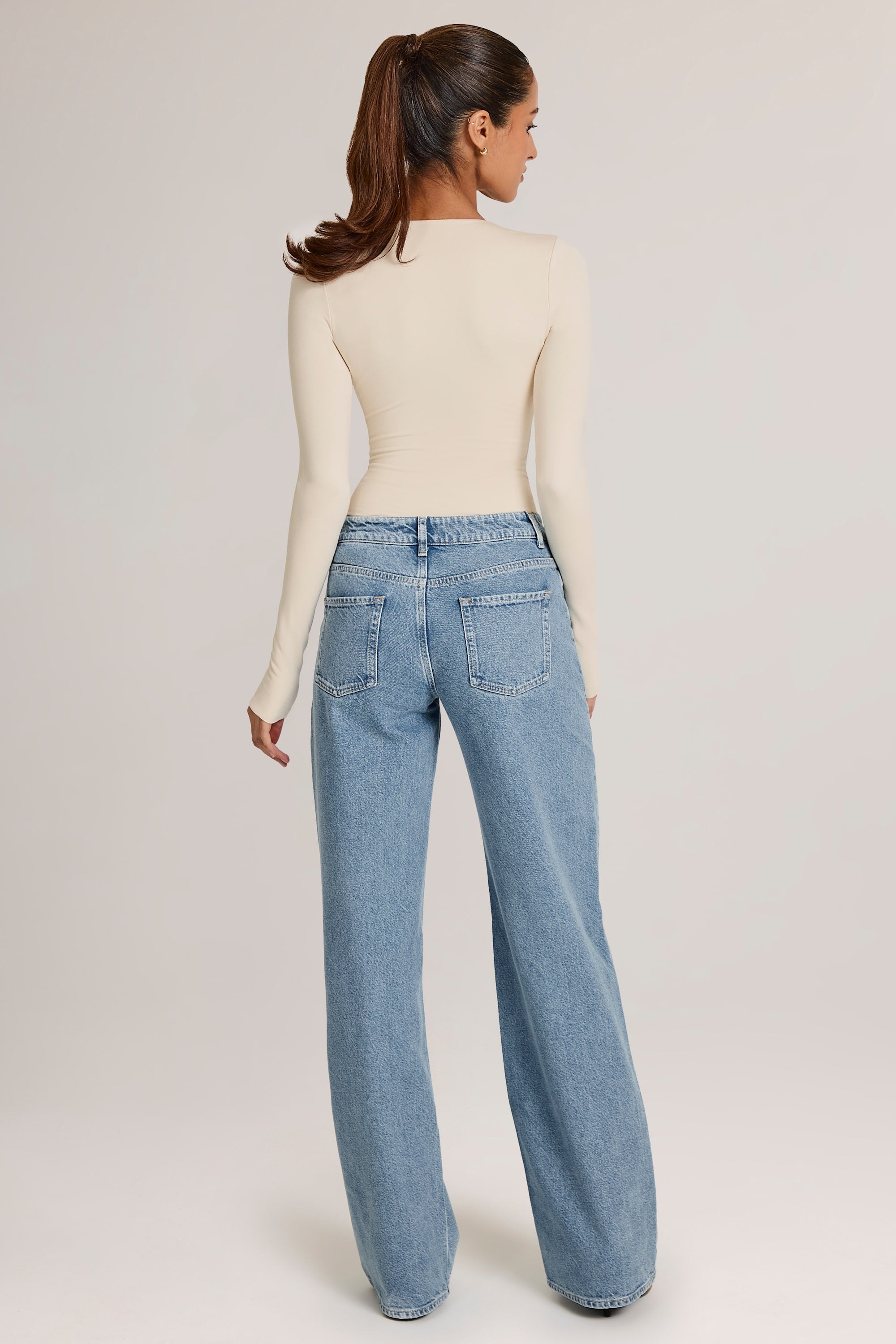 Drawstring Straight-Leg Jeans in Light Wash